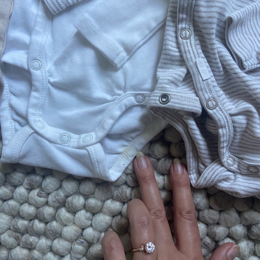 Newborn bundle - Picture 7 of 7